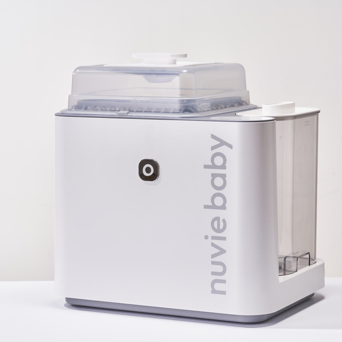 The nuviebaby Clean Max, three-quarter view.